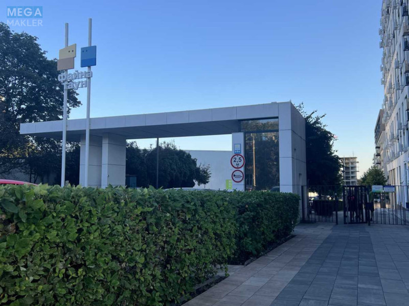 Продаж 2 кімнатної квартири (78/26,1/30), 4 пов. 9 пов. будинку, <a class="location-link" href="/kiev/" title="Недвижимость Київ">Київ</a>, <a class="location-link" href="/kiev/shevchenkovskij/" title="Недвижимость Шевченківський район">Шевченківський р-н</a>, Салютная ул., 2 (изображение 18)