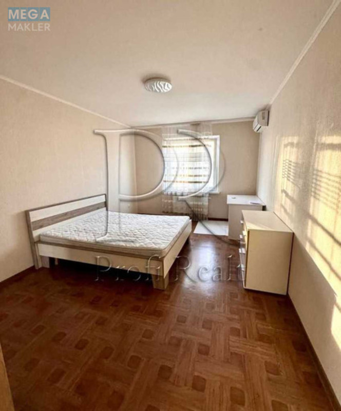 Продаж 1 кімнатної квартири (44/18/10), 22 пов. 25 пов. будинку, <a class="location-link" href="/kiev/" title="Недвижимость Київ">Київ</a>, <a class="location-link" href="/kiev/obolonskij/" title="Недвижимость Оболонський район">Оболонський р-н</a>, Балтійський пров., 1 (изображение 2)