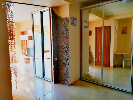 Продаж 1 кімнатної квартири (40/25/5), 23 пов. 25 пов. будинку, <a class="location-link" href="/dnepropetrovsk/" title="Недвижимость Дніпра">Дніпро</a>, Александра Поля, 27Д (изображение 2)