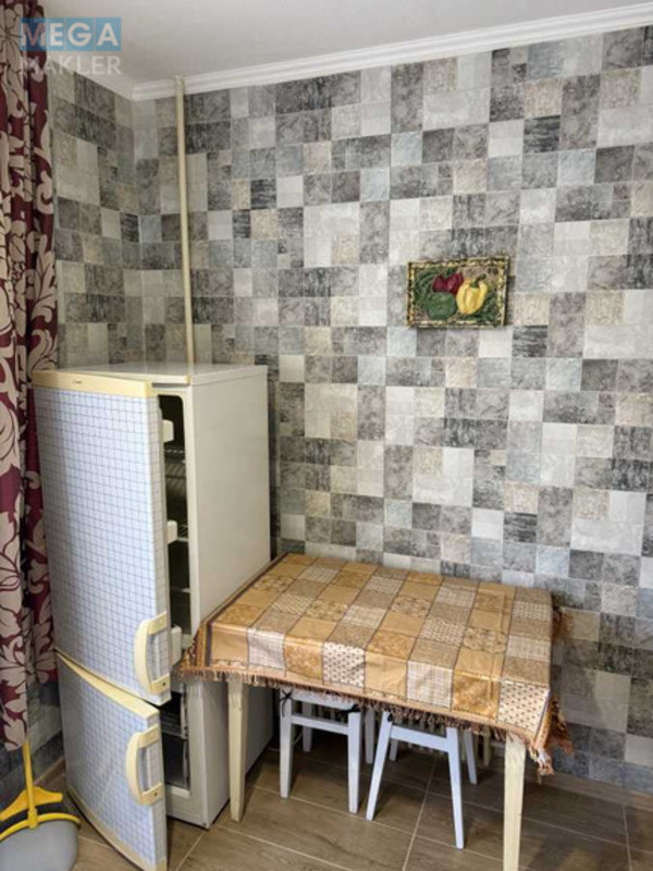 Оренда 1 кімнатної квартири, <a class="location-link" href="/dnepropetrovsk/" title="Недвижимость Дніпра">Дніпро</a>, Тополь 2, 7 (изображение 2)