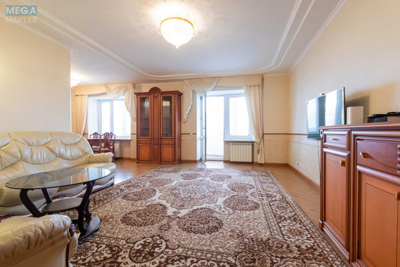 Оренда 3 кімнатної квартири, <a class="location-link" href="/kiev/" title="Недвижимость Київ">Київ</a>, <a class="location-link" href="/kiev/obolonskij/" title="Недвижимость Оболонський район">Оболонський р-н</a>, Героев Сталинграда просп. (изображение 3)