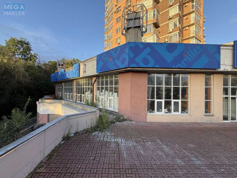 Оренда окремої будівлі/побудови, 1&nbsp;000&nbsp;кв.м, <a class="location-link" href="/kiev/" title="Недвижимость Київ">Київ</a>, <a class="location-link" href="/kiev/solomenskij/" title="Недвижимость Солом'янський район">Солом'янський р-н</a>, Чоколівський бульв. (изображение 2)