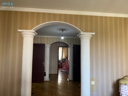 Продаж 3 кімнатної квартири (103/55/12), 7 пов. 16 пов. будинку, <a class="location-link" href="/kiev/" title="Недвижимость Київ">Київ</a>, <a class="location-link" href="/kiev/darnickij/" title="Недвижимость Дарницький район">Дарницький р-н</a>, Анны Ахматовой ул., 43 (изображение 7)