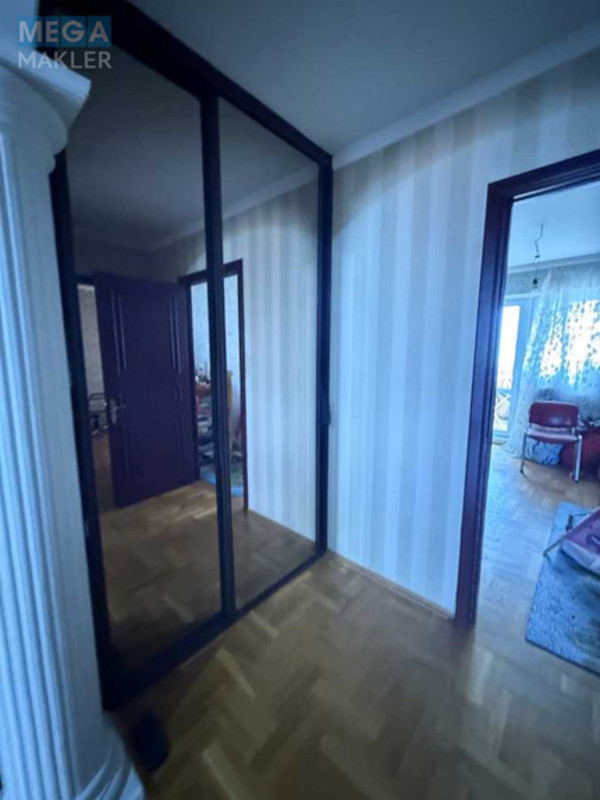 Продаж 3 кімнатної квартири (103/55/12), 7 пов. 16 пов. будинку, <a class="location-link" href="/kiev/" title="Недвижимость Київ">Київ</a>, <a class="location-link" href="/kiev/darnickij/" title="Недвижимость Дарницький район">Дарницький р-н</a>, Анны Ахматовой ул., 43 (изображение 11)