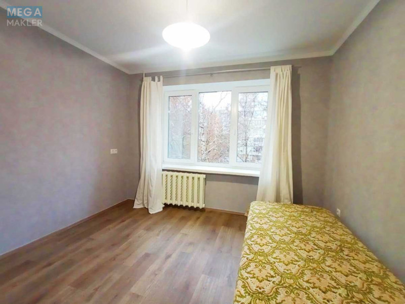 Оренда 2 кімнатної квартири, <a class="location-link" href="/kiev/" title="Недвижимость Київ">Київ</a>, <a class="location-link" href="/kiev/svyatoshinskij/" title="Недвижимость Святошинський район">Святошинський р-н</a>, Академика Доброхотова ул., 11А (изображение 5)