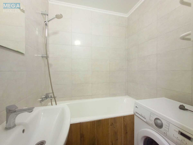 Оренда 2 кімнатної квартири, <a class="location-link" href="/kiev/" title="Недвижимость Київ">Київ</a>, <a class="location-link" href="/kiev/svyatoshinskij/" title="Недвижимость Святошинський район">Святошинський р-н</a>, Академика Доброхотова ул., 11А (изображение 12)