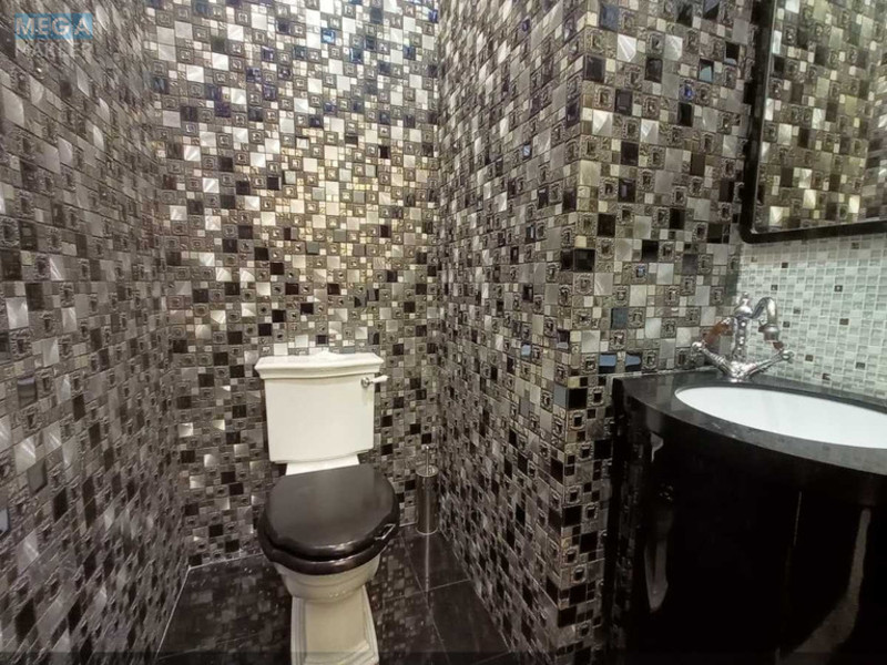 Оренда 2 кімнатної квартири, <a class="location-link" href="/kiev/" title="Недвижимость Київ">Київ</a>, <a class="location-link" href="/kiev/goloseevskij/" title="Недвижимость Голосіївський район">Голосіївський р-н</a>, Владимира Антоновича ул., 131 (изображение 11)