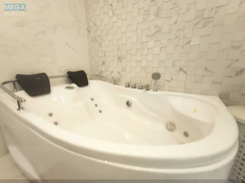 Оренда 2 кімнатної квартири, <a class="location-link" href="/kiev/" title="Недвижимость Київ">Київ</a>, <a class="location-link" href="/kiev/goloseevskij/" title="Недвижимость Голосіївський район">Голосіївський р-н</a>, Владимира Антоновича ул., 131 (изображение 19)