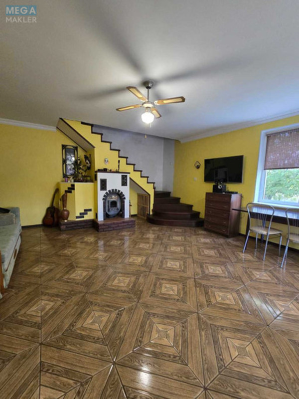 Продаж дома, 2&nbsp;поверху, 310&nbsp;кв.м, 4&nbsp;кімнати, ділянка 8&nbsp;соток, <a class="location-link" href="/fursy/" title="Недвижимость Фурсі">Фурси</a>, СТ Фіаніт (изображение 16)