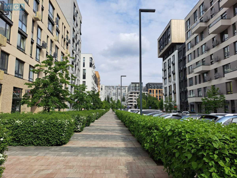 Оренда окремої будівлі/побудови, 48&nbsp;кв.м, <a class="location-link" href="/kiev/" title="Недвижимость Київ">Київ</a>, <a class="location-link" href="/kiev/kominternovskij/" title="Недвижимость Слободской (Коминтерновский) район">Слободской (Коминтерновский) р-н</a>, Салютна вул., 2 (изображение 4)