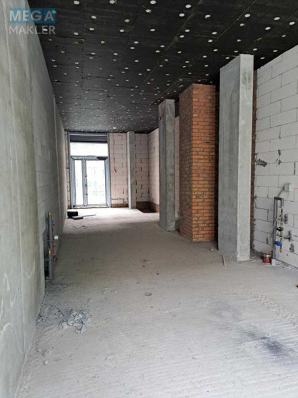 Оренда окремої будівлі/побудови, 48&nbsp;кв.м, <a class="location-link" href="/kiev/" title="Недвижимость Київ">Київ</a>, <a class="location-link" href="/kiev/kominternovskij/" title="Недвижимость Слободской (Коминтерновский) район">Слободской (Коминтерновский) р-н</a>, Салютна вул., 2 (изображение 9)