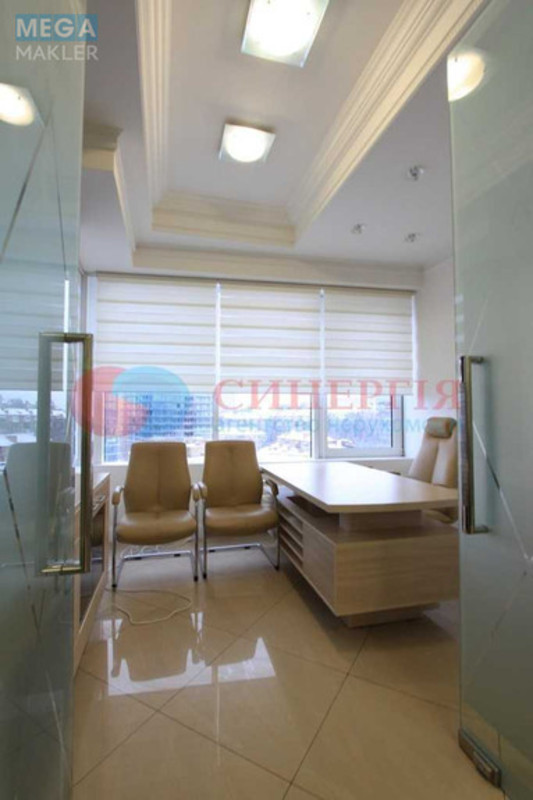 Продаж комерційної нерухомості, 71&nbsp;кв.м, под офис, <a class="location-link" href="/kiev/" title="Недвижимость Київ">Київ</a>, <a class="location-link" href="/kiev/pecherskij/" title="Недвижимость Печерський район">Печерський р-н</a>, Кловський узвіз, 7 (изображение 5)