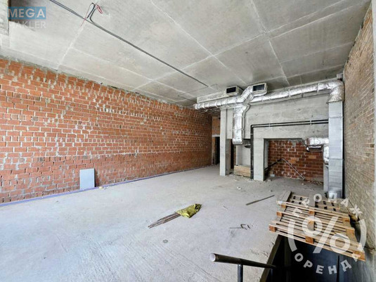 Продаж комерційної нерухомості, 197&nbsp;кв.м, под магазин, <a class="location-link" href="/kiev/" title="Недвижимость Київ">Київ</a>, <a class="location-link" href="/kiev/podolskij/" title="Недвижимость Подільський район">Подільський р-н</a>, Петра Сагайдачного вул., 18 (изображение 8)