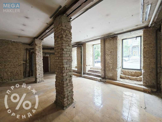 Продаж комерційної нерухомості, 84&nbsp;кв.м, под магазин, <a class="location-link" href="/kiev/" title="Недвижимость Київ">Київ</a>, <a class="location-link" href="/kiev/goloseevskij/" title="Недвижимость Голосіївський район">Голосіївський р-н</a>, Саксаганського вул., 61/17 (изображение 4)
