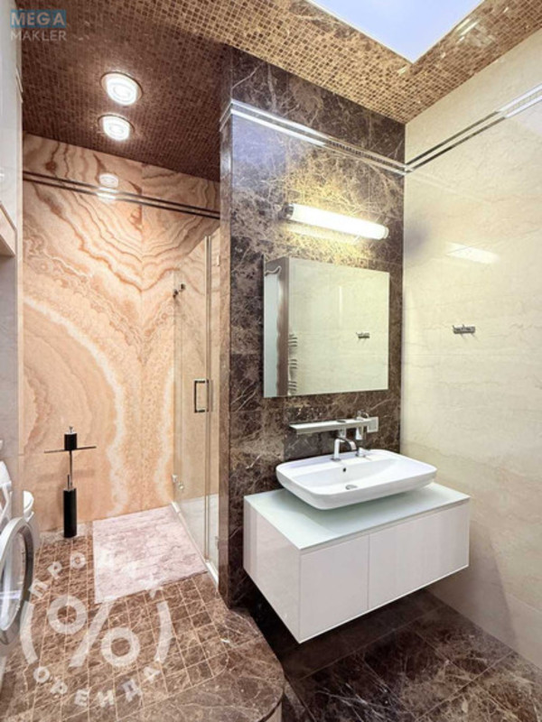 Оренда 4 кімнатні квартири, <a class="location-link" href="/kiev/" title="Недвижимость Київ">Київ</a>, <a class="location-link" href="/kiev/pecherskij/" title="Недвижимость Печерський район">Печерський р-н</a>, Хрещатик вул., 27Б (изображение 9)