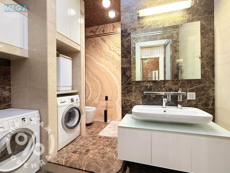 Оренда 4 кімнатні квартири, <a class="location-link" href="/kiev/" title="Недвижимость Київ">Київ</a>, <a class="location-link" href="/kiev/pecherskij/" title="Недвижимость Печерський район">Печерський р-н</a>, Хрещатик вул., 27Б (изображение 10)