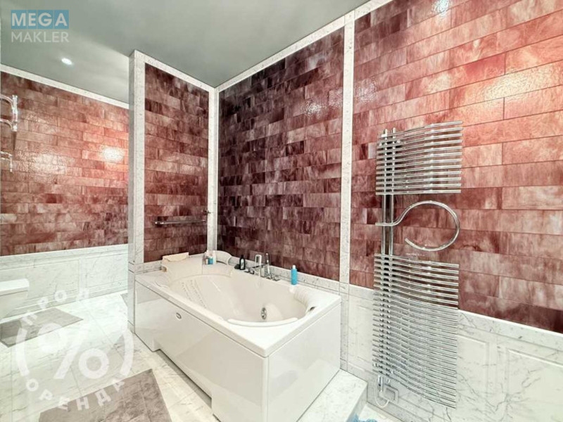 Оренда 4 кімнатні квартири, <a class="location-link" href="/kiev/" title="Недвижимость Київ">Київ</a>, <a class="location-link" href="/kiev/pecherskij/" title="Недвижимость Печерський район">Печерський р-н</a>, Хрещатик вул., 27Б (изображение 18)