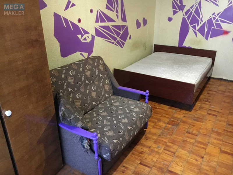 Оренда 1 кімнатної квартири, <a class="location-link" href="/kiev/" title="Недвижимость Київ">Київ</a>, <a class="location-link" href="/kiev/svyatoshinskij/" title="Недвижимость Святошинський район">Святошинський р-н</a>, Булгакова вул., 15а (изображение 2)