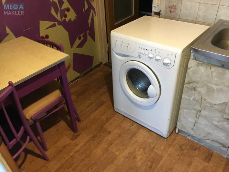 Оренда 1 кімнатної квартири, <a class="location-link" href="/kiev/" title="Недвижимость Київ">Київ</a>, <a class="location-link" href="/kiev/svyatoshinskij/" title="Недвижимость Святошинський район">Святошинський р-н</a>, Булгакова вул., 15а (изображение 8)