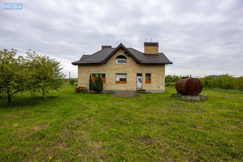 Продаж дома, 2&nbsp;поверху, 262&nbsp;кв.м, 7&nbsp;кімнат, ділянка 28&nbsp;соток, <a class="location-link" href="/remenov/" title="Недвижимость Ременів">Ременів</a>, Польова (изображение 3)