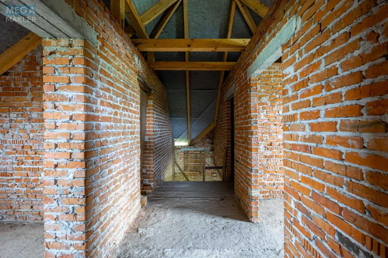 Продаж дома, 2&nbsp;поверху, 262&nbsp;кв.м, 7&nbsp;кімнат, ділянка 28&nbsp;соток, <a class="location-link" href="/remenov/" title="Недвижимость Ременів">Ременів</a>, Польова (изображение 8)