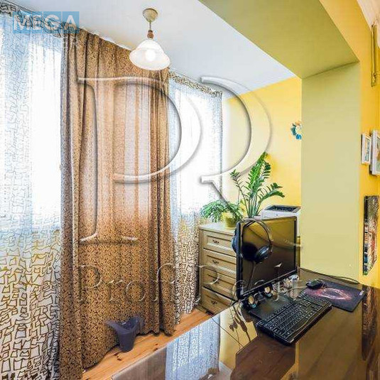 Продаж 3 кімнатної квартири (72/42/9), 14 пов. 16 пов. будинку, <a class="location-link" href="/kiev/" title="Недвижимость Київ">Київ</a>, <a class="location-link" href="/kiev/svyatoshinskij/" title="Недвижимость Святошинський район">Святошинський р-н</a>, Булгакова вулиця, 3 (изображение 9)