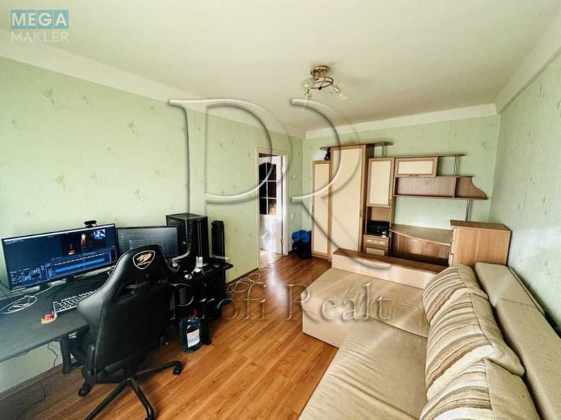 Продаж 1 кімнатної квартири (31/15/7), 5 пов. 5 пов. будинку, <a class="location-link" href="/kiev/" title="Недвижимость Київ">Київ</a>, <a class="location-link" href="/kiev/svyatoshinskij/" title="Недвижимость Святошинський район">Святошинський р-н</a>, Сімї Сосніних вул., 8 (изображение 7)