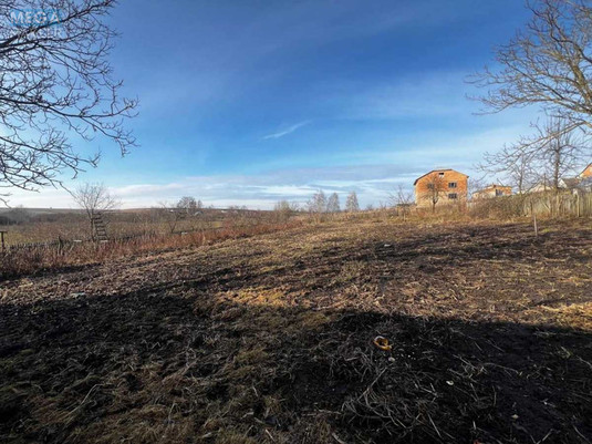 Продаж дома, 3&nbsp;поверху, 400&nbsp;кв.м, 6&nbsp;кімнат, ділянка 25&nbsp;соток, <a class="location-link" href="/novyj-milyatin/" title="Недвижимость Новий Мілятин">Новий Милятин</a>, Центральна (изображение 8)