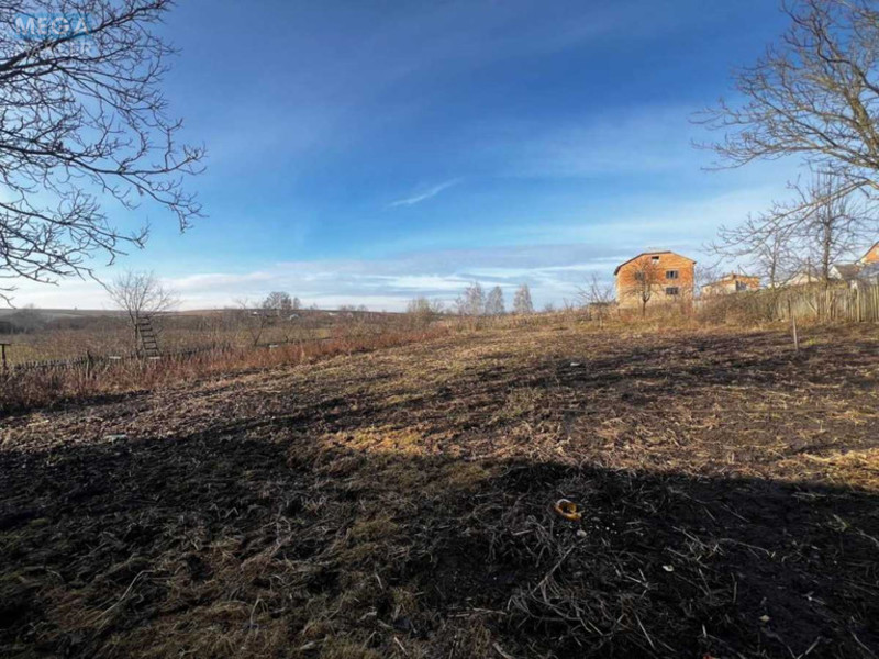 Продаж дома, 3&nbsp;поверху, 400&nbsp;кв.м, 6&nbsp;кімнат, ділянка 25&nbsp;соток, <a class="location-link" href="/novyj-milyatin/" title="Недвижимость Новий Мілятин">Новий Милятин</a>, Центральна (изображение 8)