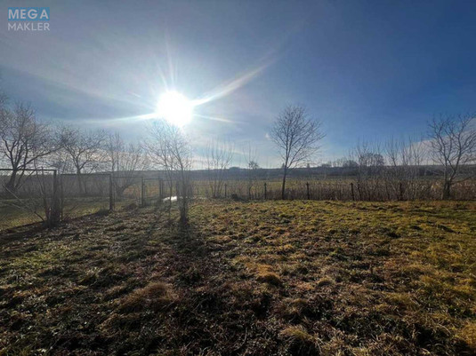 Продаж дома, 3&nbsp;поверху, 400&nbsp;кв.м, 6&nbsp;кімнат, ділянка 25&nbsp;соток, <a class="location-link" href="/novyj-milyatin/" title="Недвижимость Новий Мілятин">Новий Милятин</a>, Центральна (изображение 9)