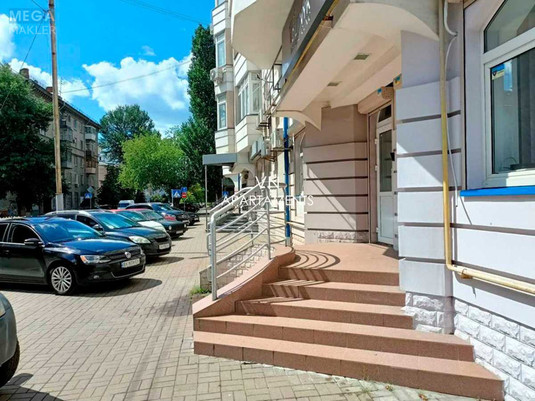 Оренда окремої будівлі/побудови, 90&nbsp;кв.м, <a class="location-link" href="/kiev/" title="Недвижимость Київ">Київ</a>, <a class="location-link" href="/kiev/podolskij/" title="Недвижимость Подільський район">Подільський р-н</a>, Турівська вул. (изображение 2)