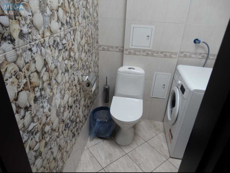 Оренда окремої будівлі/побудови, 90&nbsp;кв.м, <a class="location-link" href="/kiev/" title="Недвижимость Київ">Київ</a>, <a class="location-link" href="/kiev/podolskij/" title="Недвижимость Подільський район">Подільський р-н</a>, Турівська вул. (изображение 10)