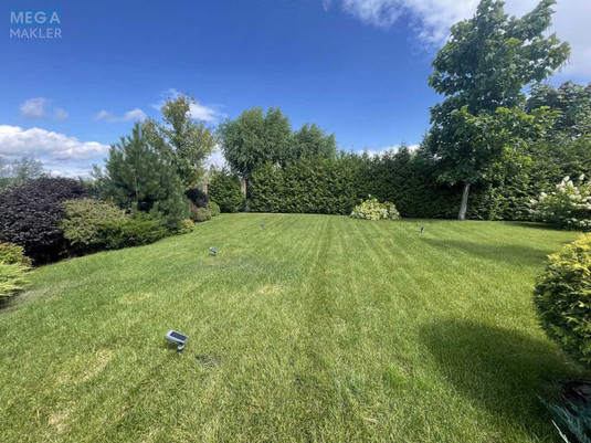 Продаж дома, 2&nbsp;поверху, 355&nbsp;кв.м, 4&nbsp;кімнати, ділянка 12&nbsp;соток, <a class="location-link" href="/kozin-selo-kv/" title="Недвижимость Козин">Козин</a>, Старокиївська КГ Дніпрова Хвиля (изображение 5)