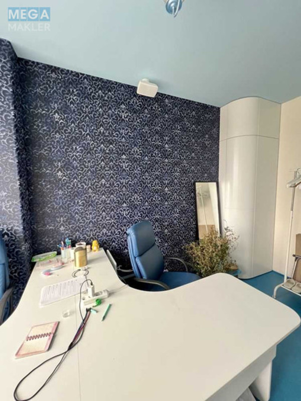 Оренда комерційної нерухомості, 129,80&nbsp;кв.м, под офис, <a class="location-link" href="/kiev/" title="Недвижимость Київ">Київ</a>, <a class="location-link" href="/kiev/podolskij/" title="Недвижимость Подільський район">Подільський р-н</a>, Нижний Вал ул., 15 (изображение 7)