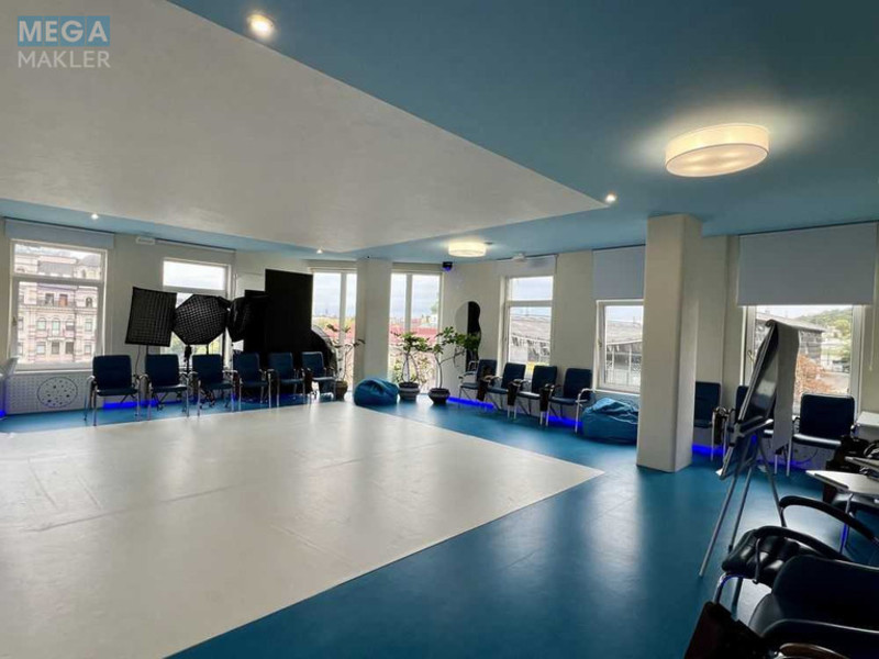 Оренда комерційної нерухомості, 129,80&nbsp;кв.м, под офис, <a class="location-link" href="/kiev/" title="Недвижимость Київ">Київ</a>, <a class="location-link" href="/kiev/podolskij/" title="Недвижимость Подільський район">Подільський р-н</a>, Нижний Вал ул., 15 (изображение 12)