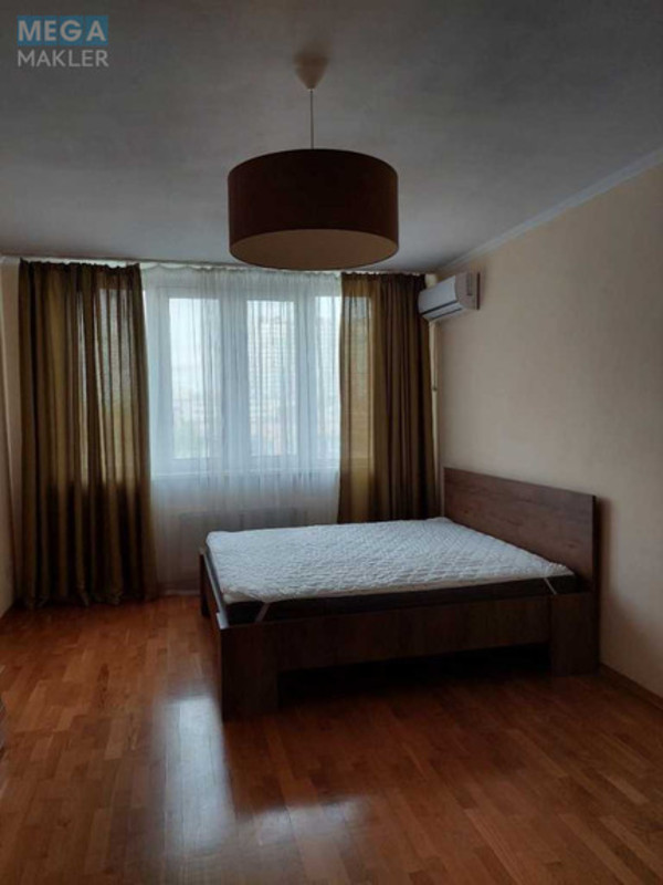 Оренда 2 кімнатної квартири, <a class="location-link" href="/kiev/" title="Недвижимость Київ">Київ</a>, <a class="location-link" href="/kiev/goloseevskij/" title="Недвижимость Голосіївський район">Голосіївський р-н</a>, Михаила Максимовича ул., 3г (изображение 3)