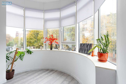 Продаж 3 кімнатної квартири (117/68/17), 2 пов. 10 пов. будинку, <a class="location-link" href="/kiev/" title="Недвижимость Київ">Київ</a>, <a class="location-link" href="/kiev/pecherskij/" title="Недвижимость Печерський район">Печерський р-н</a>, Московська вул., 46/2 (изображение 3)