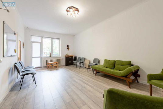 Продаж 3 кімнатної квартири (117/68/17), 2 пов. 10 пов. будинку, <a class="location-link" href="/kiev/" title="Недвижимость Київ">Київ</a>, <a class="location-link" href="/kiev/pecherskij/" title="Недвижимость Печерський район">Печерський р-н</a>, Московська вул., 46/2 (изображение 8)