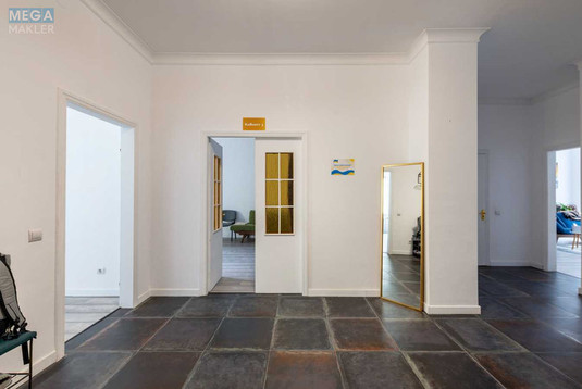 Продаж 3 кімнатної квартири (117/68/17), 2 пов. 10 пов. будинку, <a class="location-link" href="/kiev/" title="Недвижимость Київ">Київ</a>, <a class="location-link" href="/kiev/pecherskij/" title="Недвижимость Печерський район">Печерський р-н</a>, Московська вул., 46/2 (изображение 10)