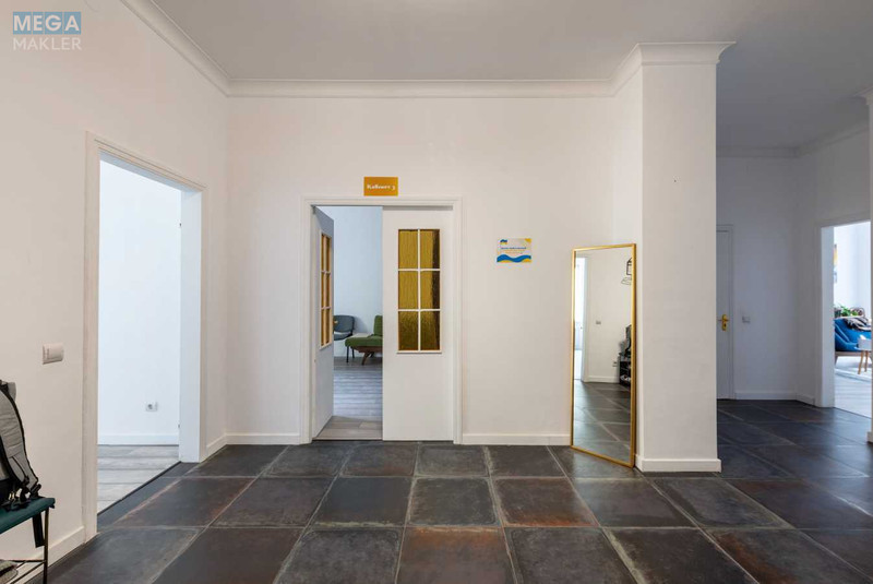 Продаж 3 кімнатної квартири (117/68/17), 2 пов. 10 пов. будинку, <a class="location-link" href="/kiev/" title="Недвижимость Київ">Київ</a>, <a class="location-link" href="/kiev/pecherskij/" title="Недвижимость Печерський район">Печерський р-н</a>, Московська вул., 46/2 (изображение 10)