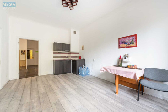 Продаж 3 кімнатної квартири (117/68/17), 2 пов. 10 пов. будинку, <a class="location-link" href="/kiev/" title="Недвижимость Київ">Київ</a>, <a class="location-link" href="/kiev/pecherskij/" title="Недвижимость Печерський район">Печерський р-н</a>, Московська вул., 46/2 (изображение 13)