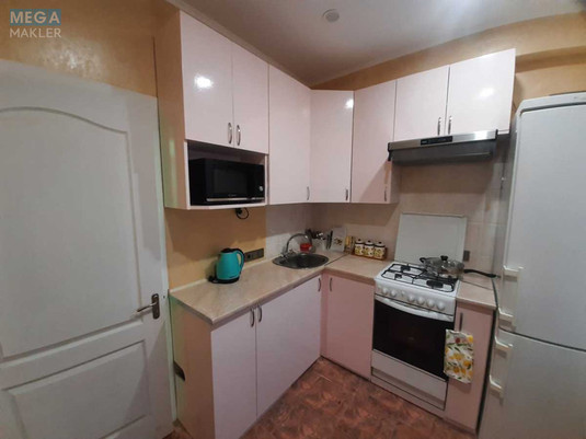 Оренда 2 кімнатної квартири, <a class="location-link" href="/kiev/" title="Недвижимость Київ">Київ</a>, <a class="location-link" href="/kiev/shevchenkovskij/" title="Недвижимость Шевченківський район">Шевченківський р-н</a>, Саратовська вул., 45 (изображение 4)