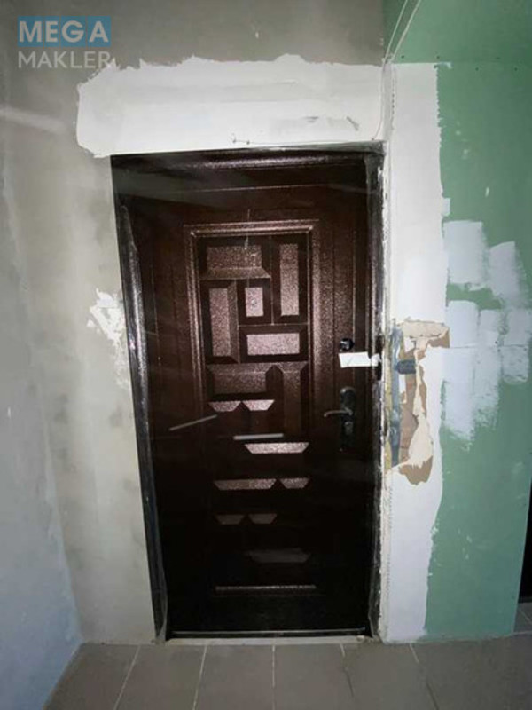 Продаж 3 кімнатної квартири (116/51/33), 3 пов. 4 пов. будинку, <a class="location-link" href="/shpola/" title="Недвижимость Шпола">Шпола</a>, Слободская, 108а (изображение 8)