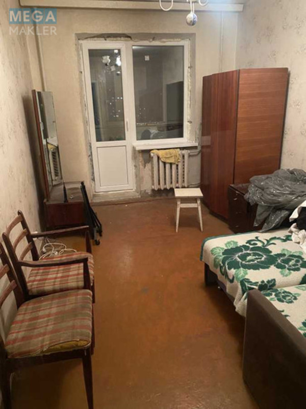 Оренда 3 кімнатної квартири, <a class="location-link" href="/kiev/" title="Недвижимость Київ">Київ</a>, <a class="location-link" href="/kiev/podolskij/" title="Недвижимость Подільський район">Подільський р-н</a>, Свободы просп., 5 (изображение 3)