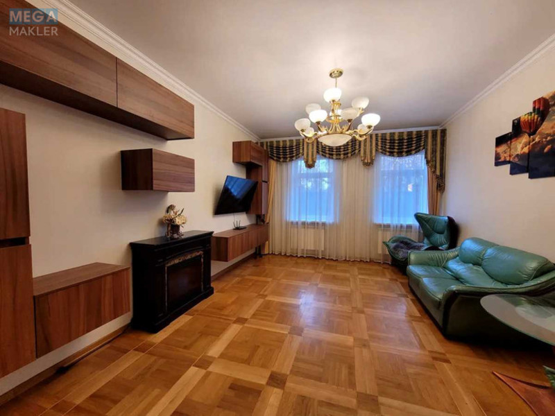 Оренда дома, <a class="location-link" href="/kiev/" title="Недвижимость Київ">Київ</a>, <a class="location-link" href="/kiev/solomenskij/" title="Недвижимость Солом'янський район">Солом'янський р-н</a>, Патріотів вул. (изображение 5)