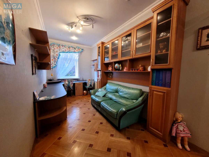 Оренда дома, <a class="location-link" href="/kiev/" title="Недвижимость Київ">Київ</a>, <a class="location-link" href="/kiev/solomenskij/" title="Недвижимость Солом'янський район">Солом'янський р-н</a>, Патріотів вул. (изображение 6)