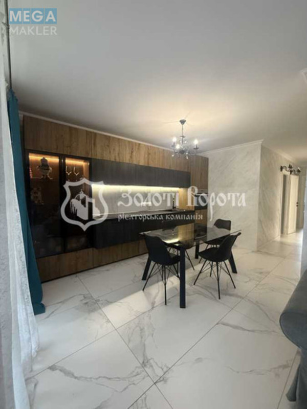 Продаж 2 кімнатної квартири (70,5/36/14,1), 6 пов. 14 пов. будинку, <a class="location-link" href="/kiev/" title="Недвижимость Київ">Київ</a>, <a class="location-link" href="/kiev/shevchenkovskij/" title="Недвижимость Шевченківський район">Шевченківський р-н</a>, Олександрівська вул., 1 (изображение 4)