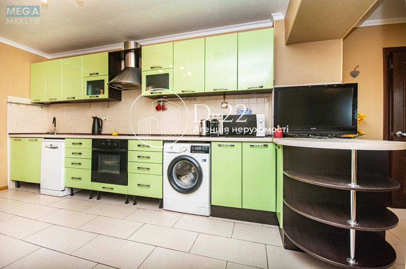 Продаж 3 кімнатної квартири (106/52/29), 1 пов. 5 пов. будинку, <a class="location-link" href="/kiev/" title="Недвижимость Київ">Київ</a>, <a class="location-link" href="/kiev/goloseevskij/" title="Недвижимость Голосіївський район">Голосіївський р-н</a>, Науки просп., 86 (изображение 2)