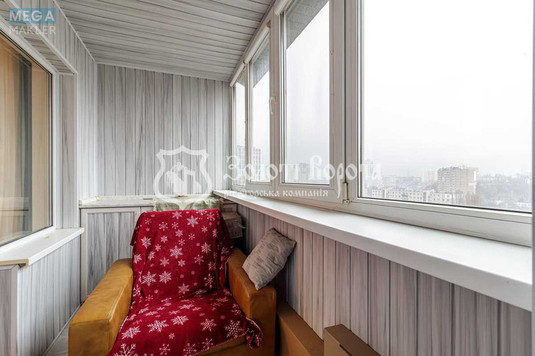 Продаж 3 кімнатної квартири (104,2/54,7/12,1), 12 пов. 12 пов. будинку, <a class="location-link" href="/kiev/" title="Недвижимость Київ">Київ</a>, <a class="location-link" href="/kiev/solomenskij/" title="Недвижимость Солом'янський район">Солом'янський р-н</a>, Леваневського вул., 7 (изображение 4)