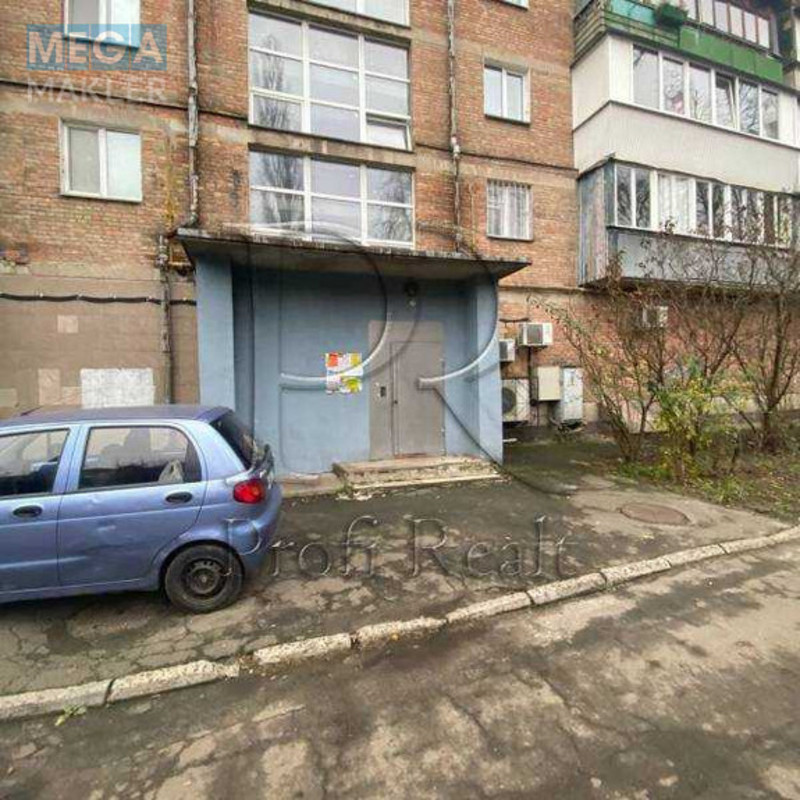 Продаж 2 кімнатної квартири (44/29/7), 6 пов. 9 пов. будинку, <a class="location-link" href="/kiev/" title="Недвижимость Київ">Київ</a>, <a class="location-link" href="/kiev/solomenskij/" title="Недвижимость Солом'янський район">Солом'янський р-н</a>, Чоколівський бульвар, 11 (изображение 3)